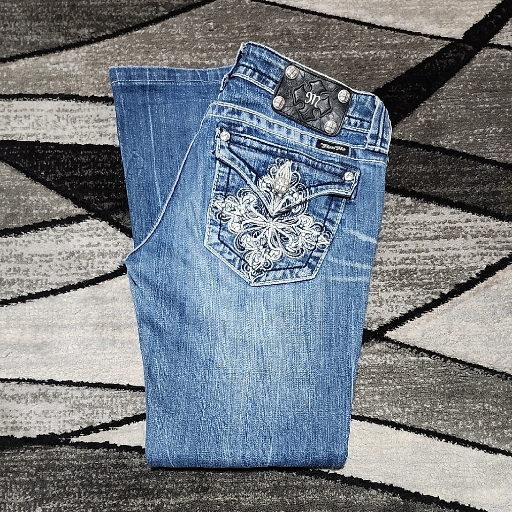 MISS ME METALLIC EMBROIDERED ORNAMENTAL RHINESTONES STUD BOOT DENIM JEAN
